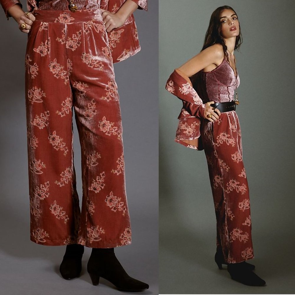 Anthropologie Floral Burnout Velvet Pants size M new with tag